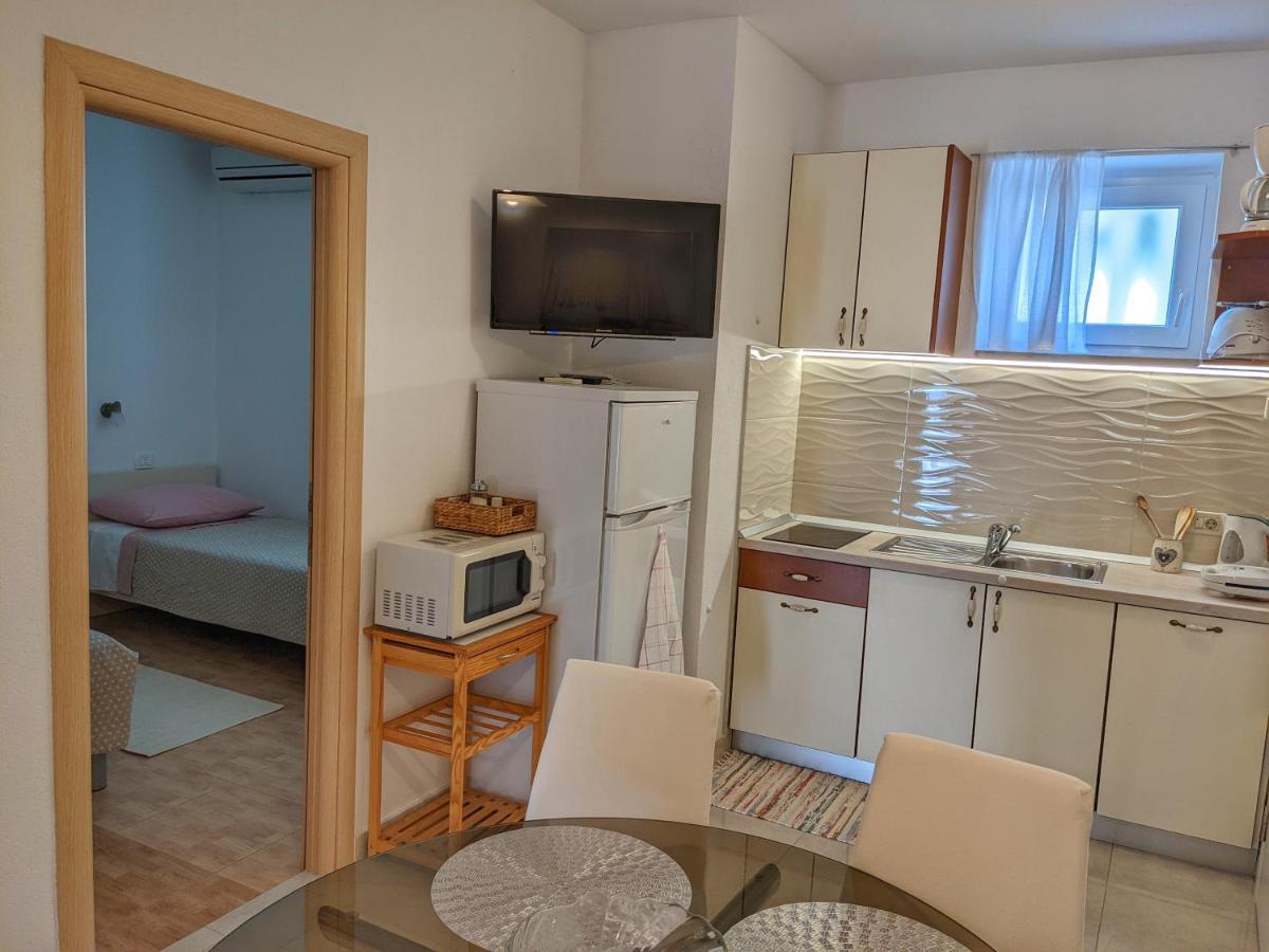 Mirjana & Ivo Apartment Makarska Exterior photo